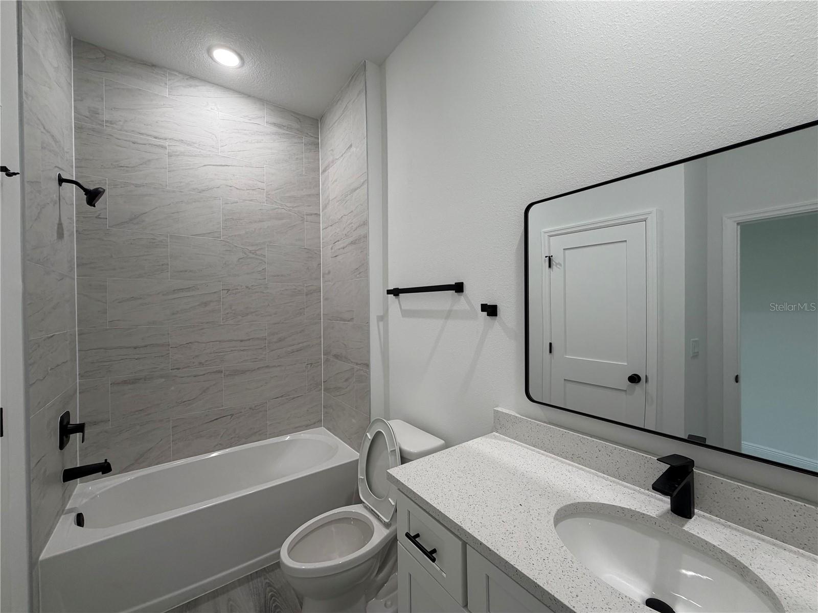 13015 Sw 76th Ct Property Photo 5