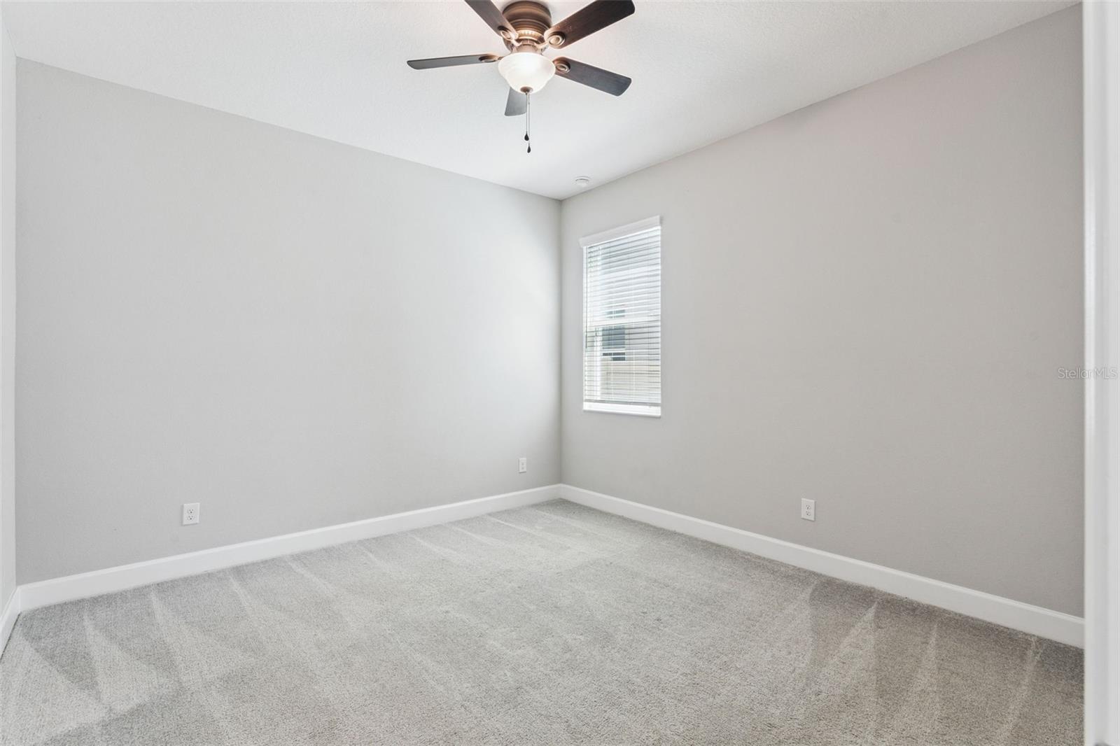 5054 Shady Pines Dr Property Photo 21