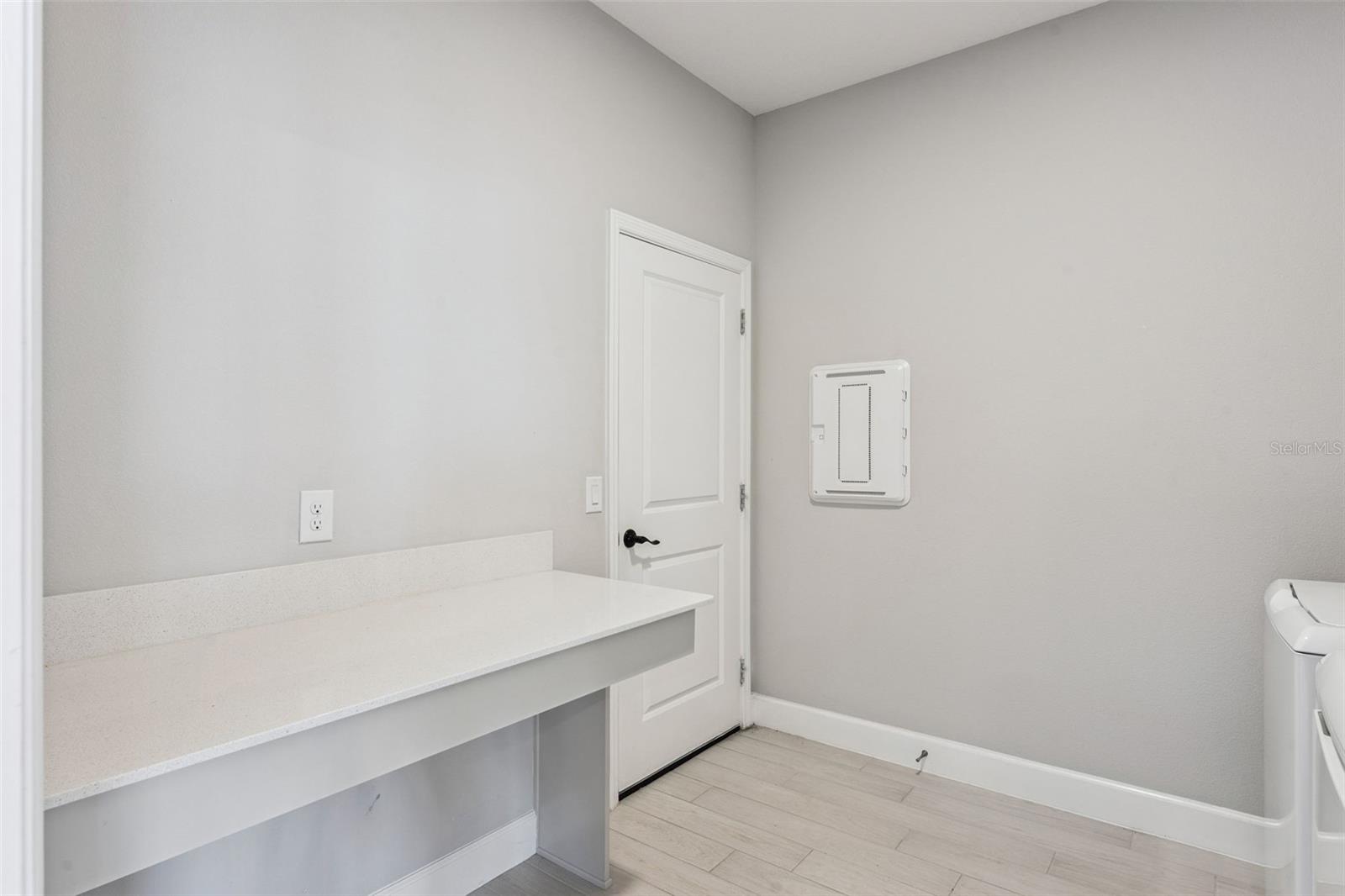 5054 Shady Pines Dr Property Photo 24
