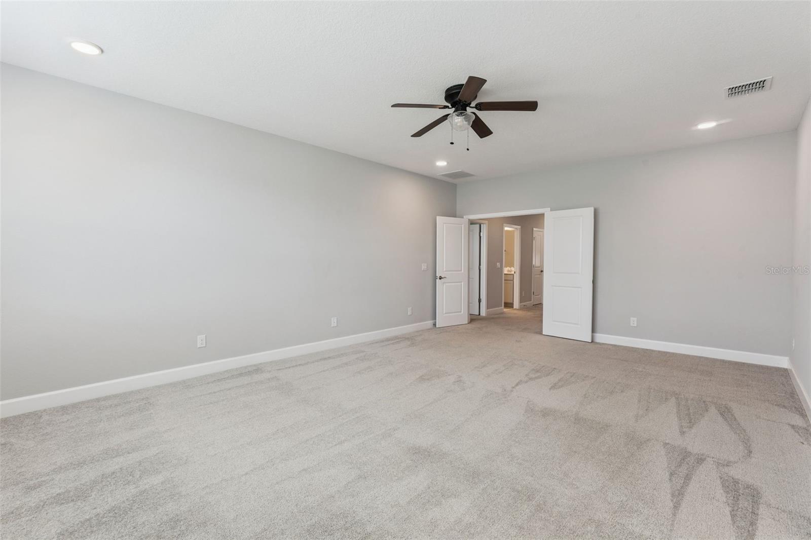 5054 Shady Pines Dr Property Photo 27