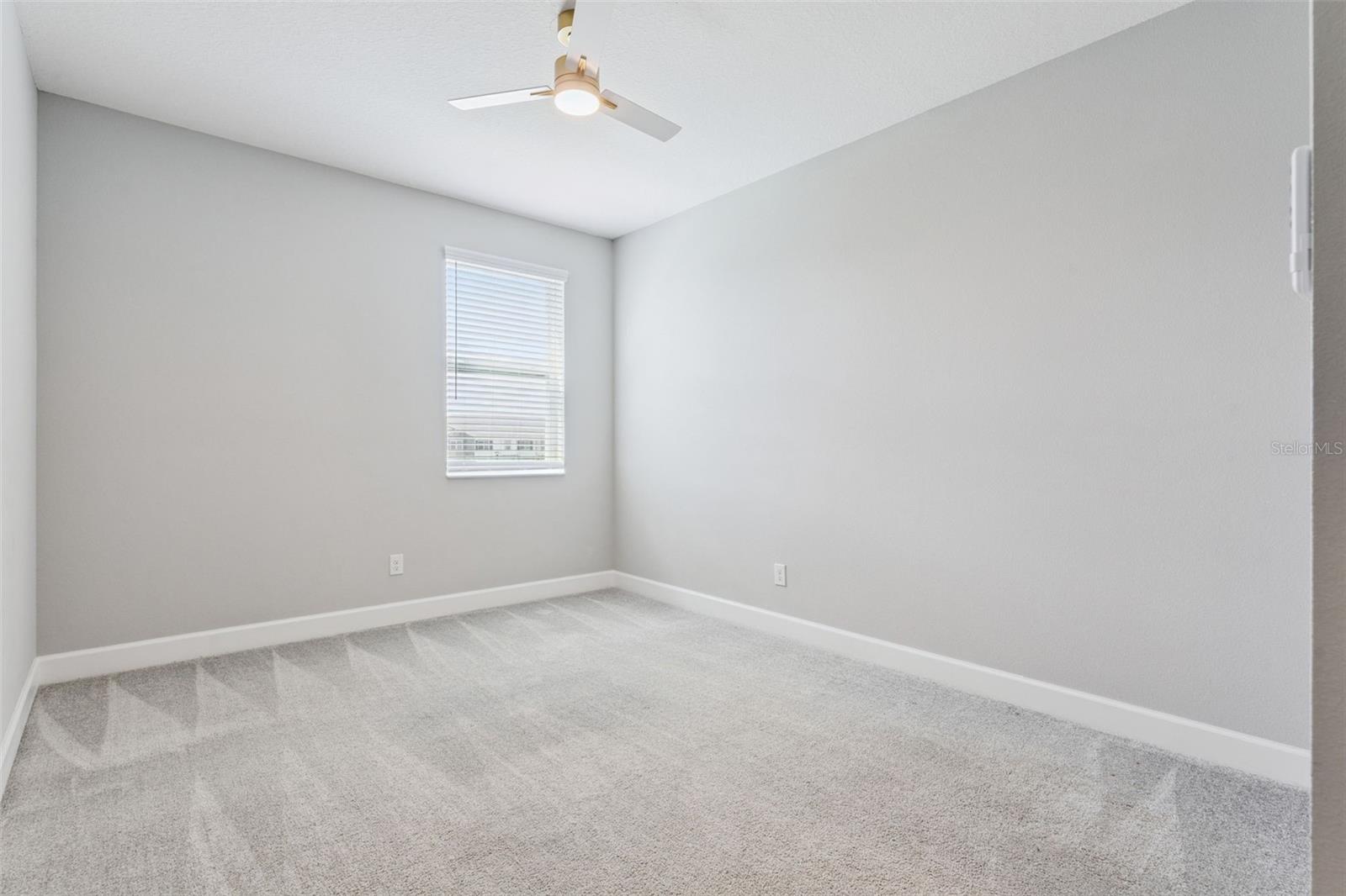 5054 Shady Pines Dr Property Photo 33