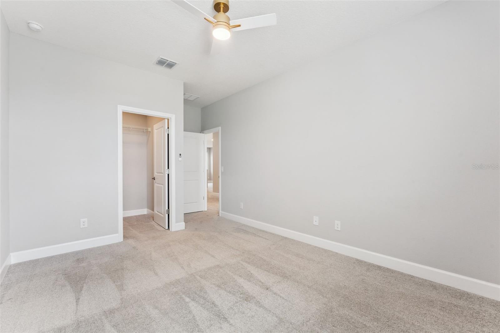 5054 Shady Pines Dr Property Photo 34