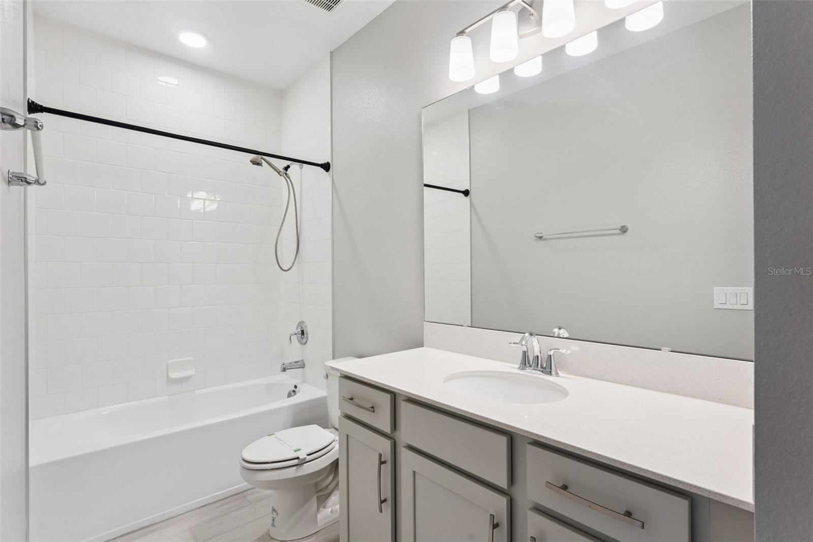 5054 Shady Pines Dr Property Photo 45