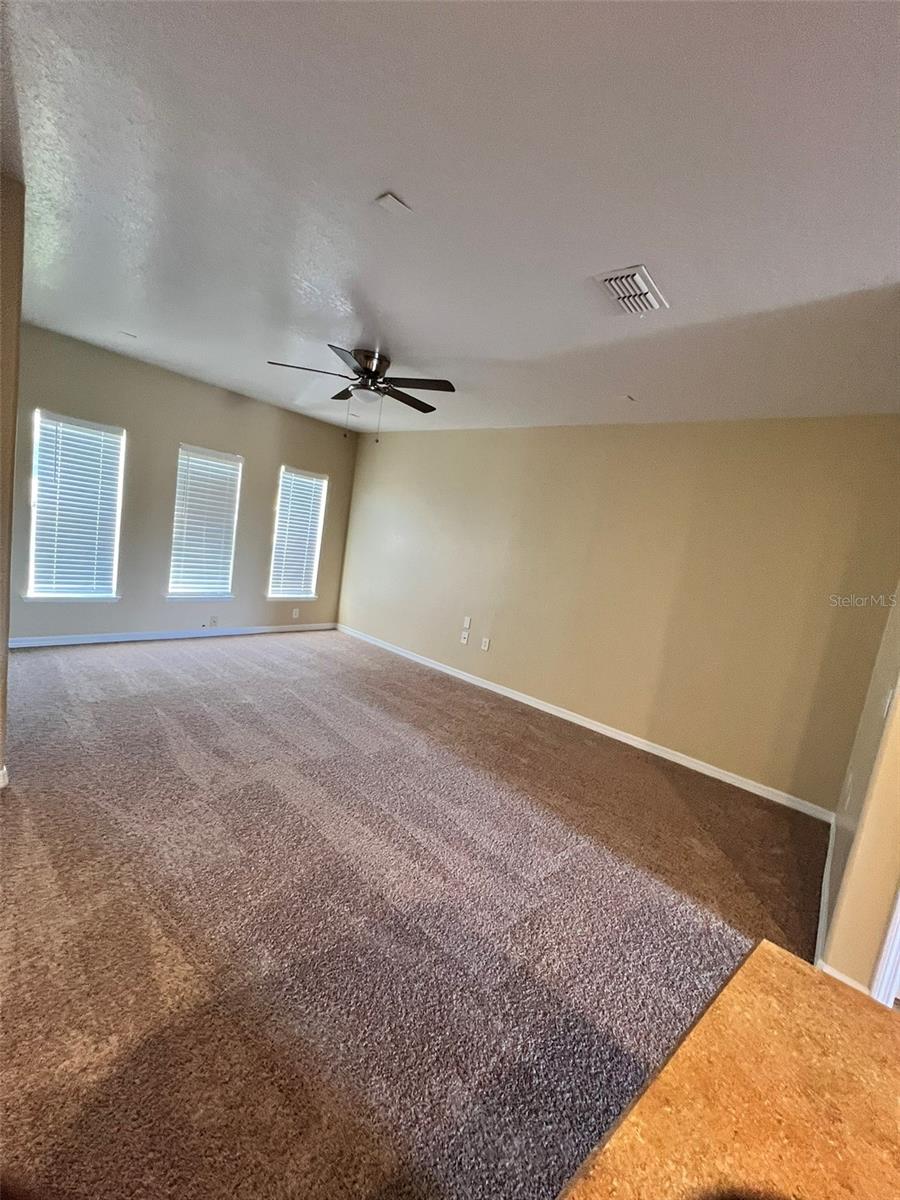 2202 Seven Oaks Dr Property Photo 6