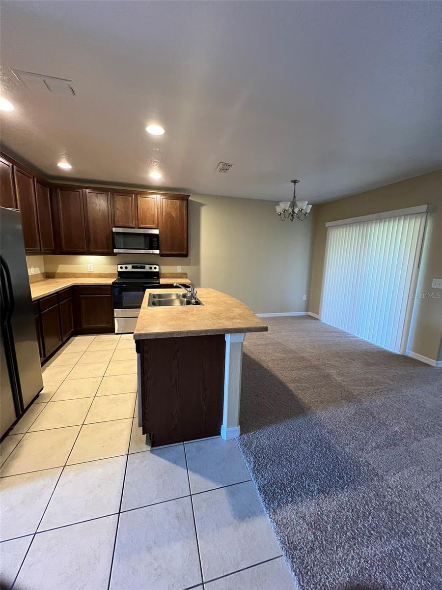 2202 Seven Oaks Dr Property Photo 8