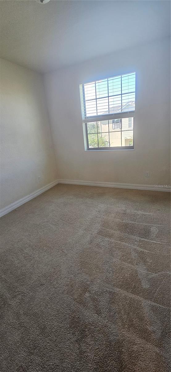 10071 Eagle Creek Center Blvd Property Photo 11