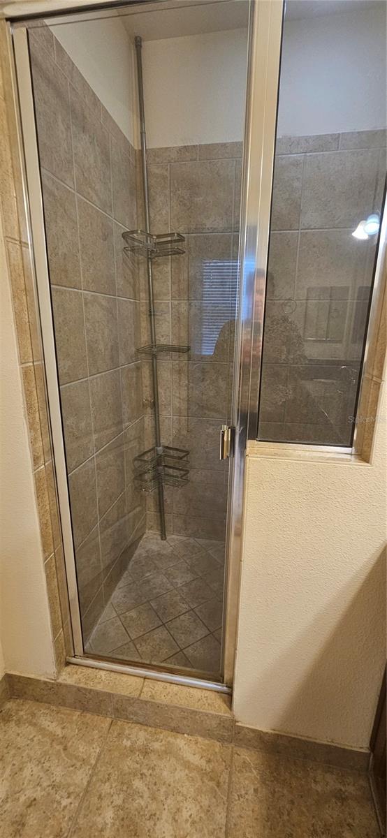 10071 Eagle Creek Center Blvd Property Photo 17