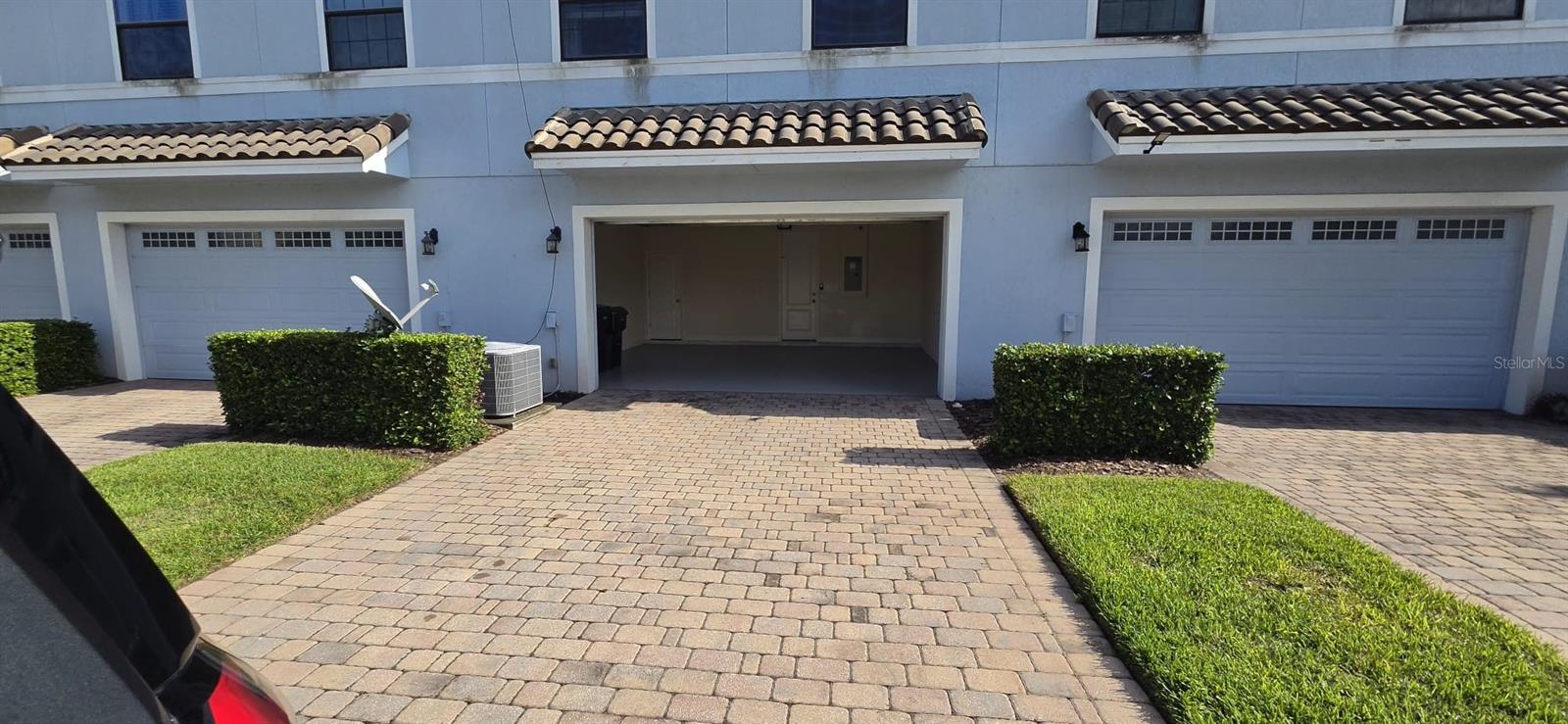 10071 Eagle Creek Center Blvd Property Photo 24
