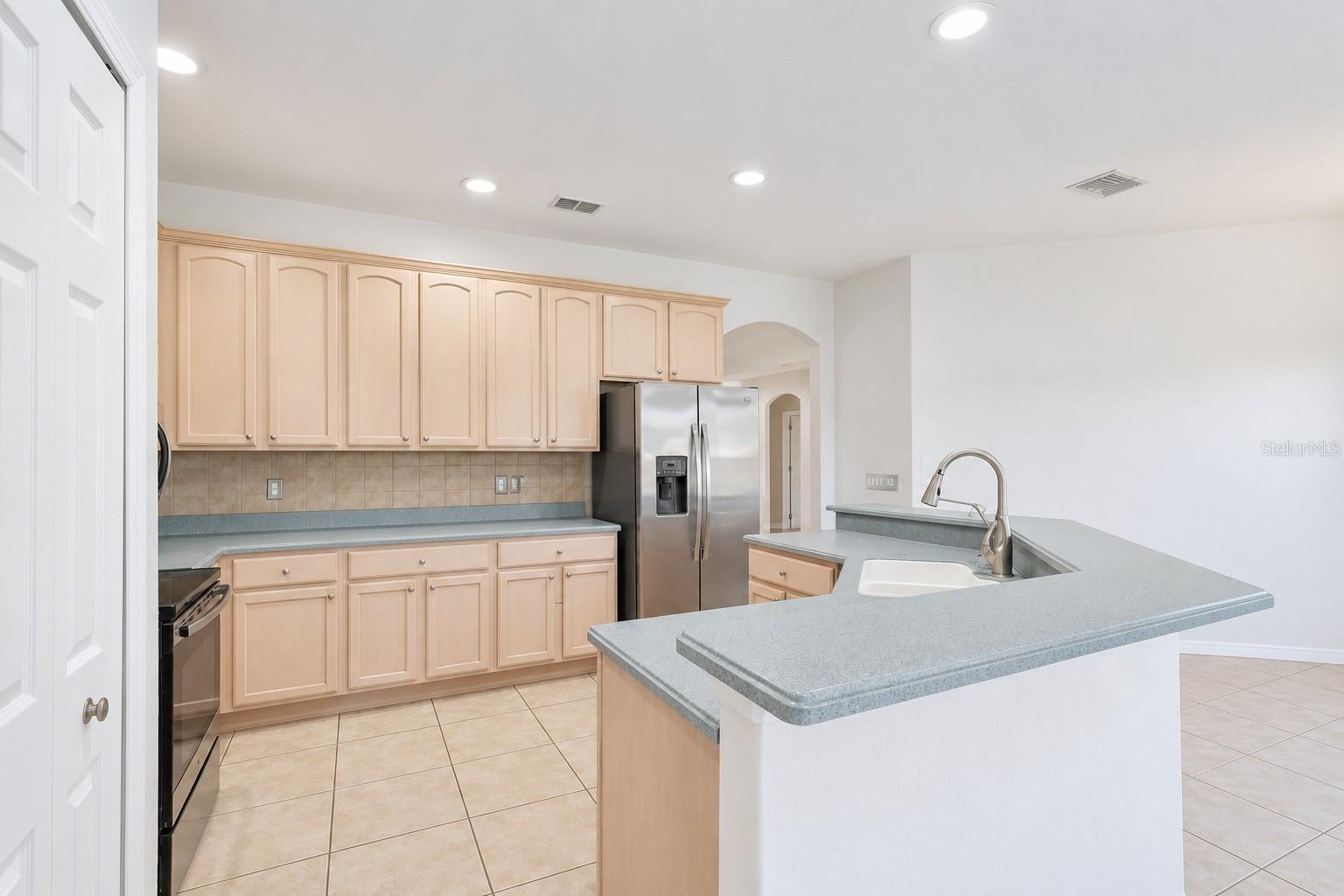 321 Corvina Dr Property Photo 10