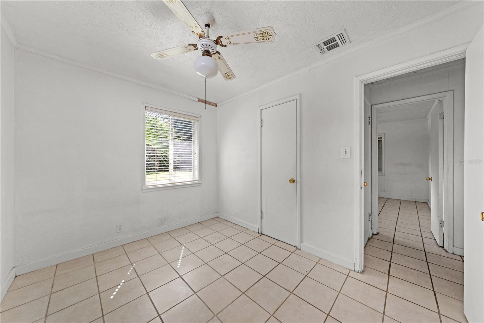 315 Pennsylvania Ave Property Photo 11