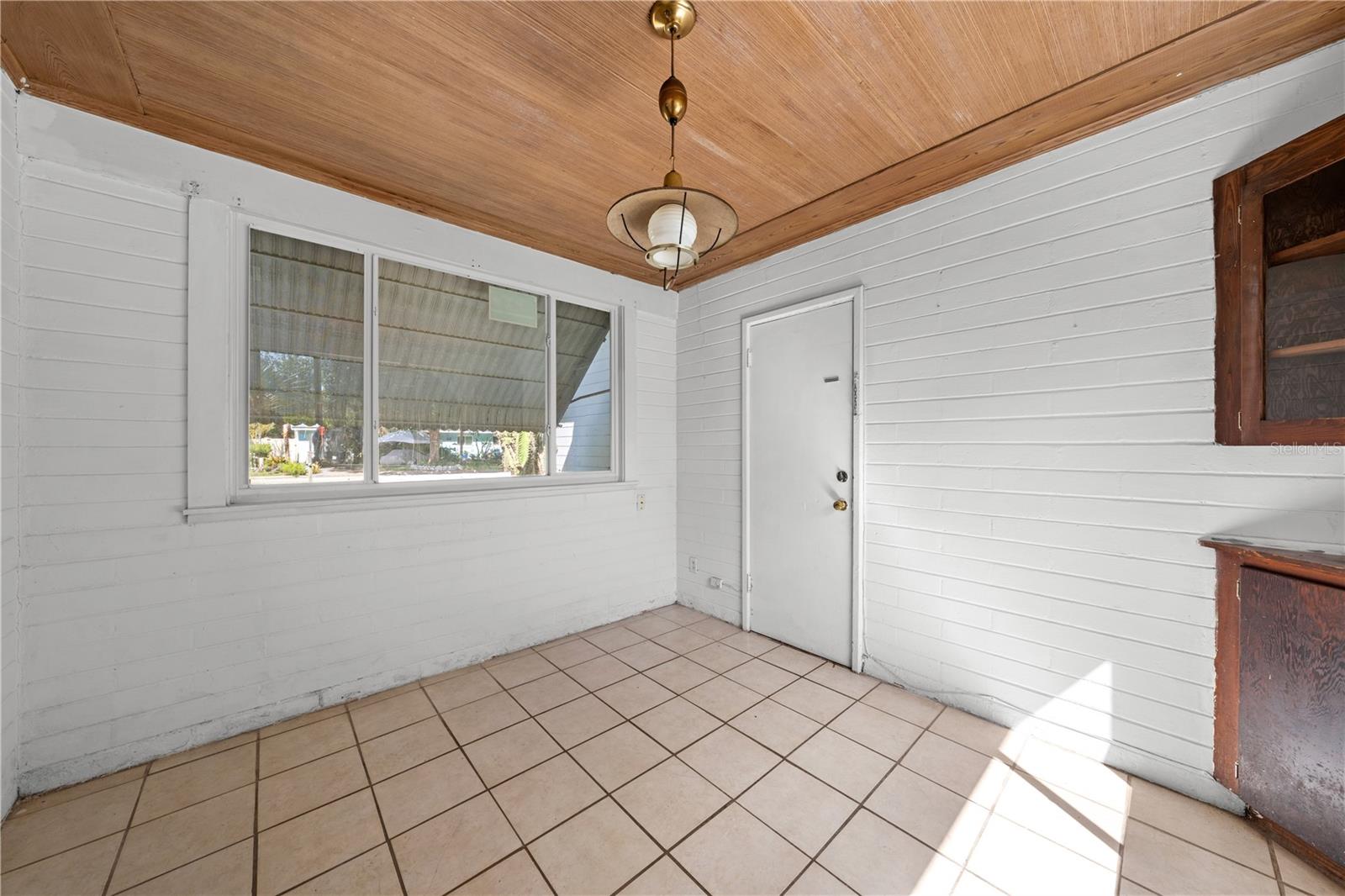 315 Pennsylvania Ave Property Photo 17