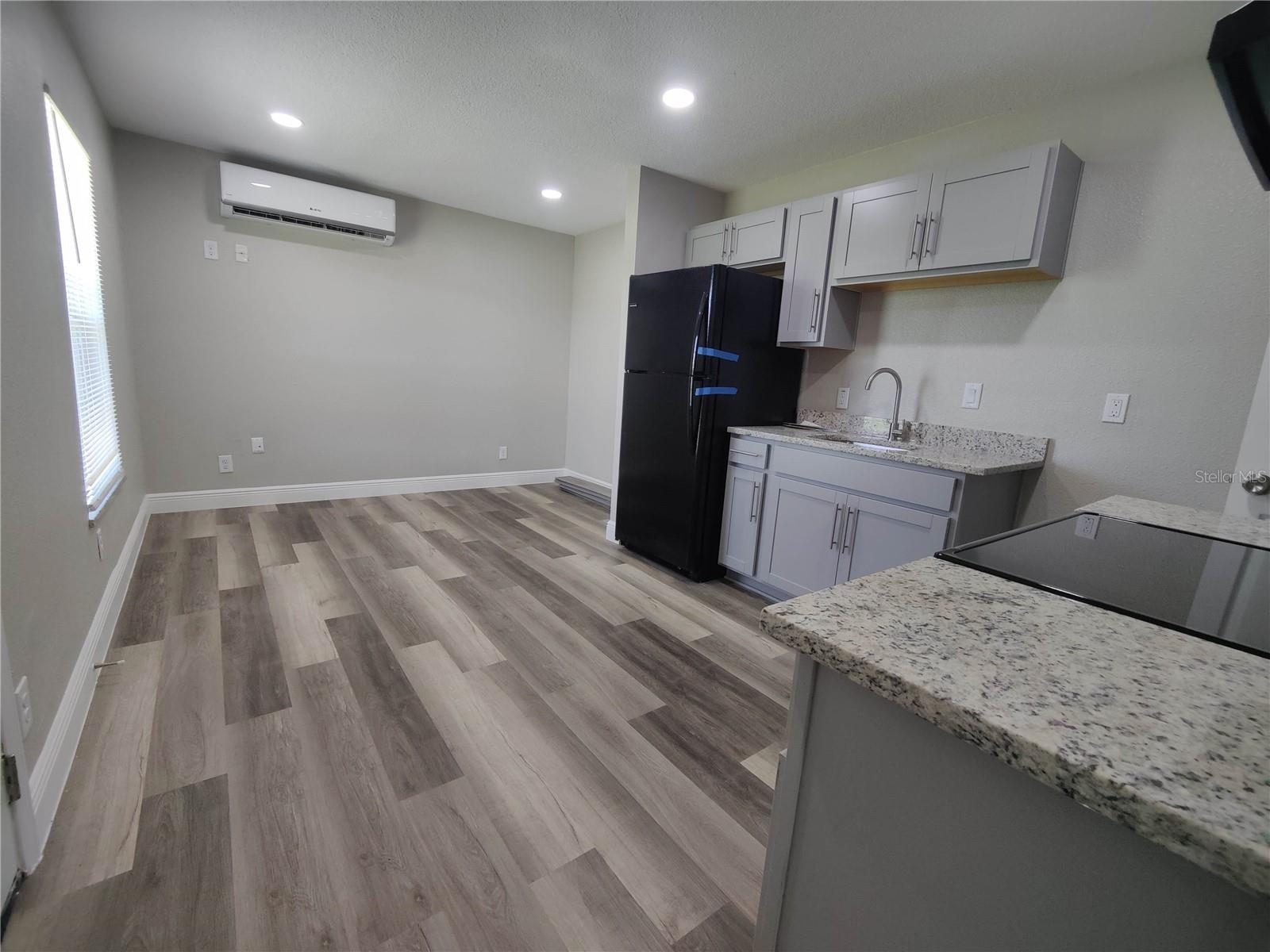 6804 Beth Rd #a Property Photo 10
