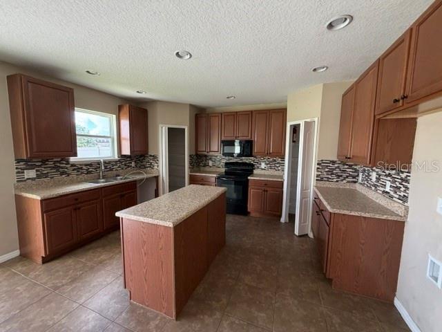 5684 Dornich Dr Property Photo 2