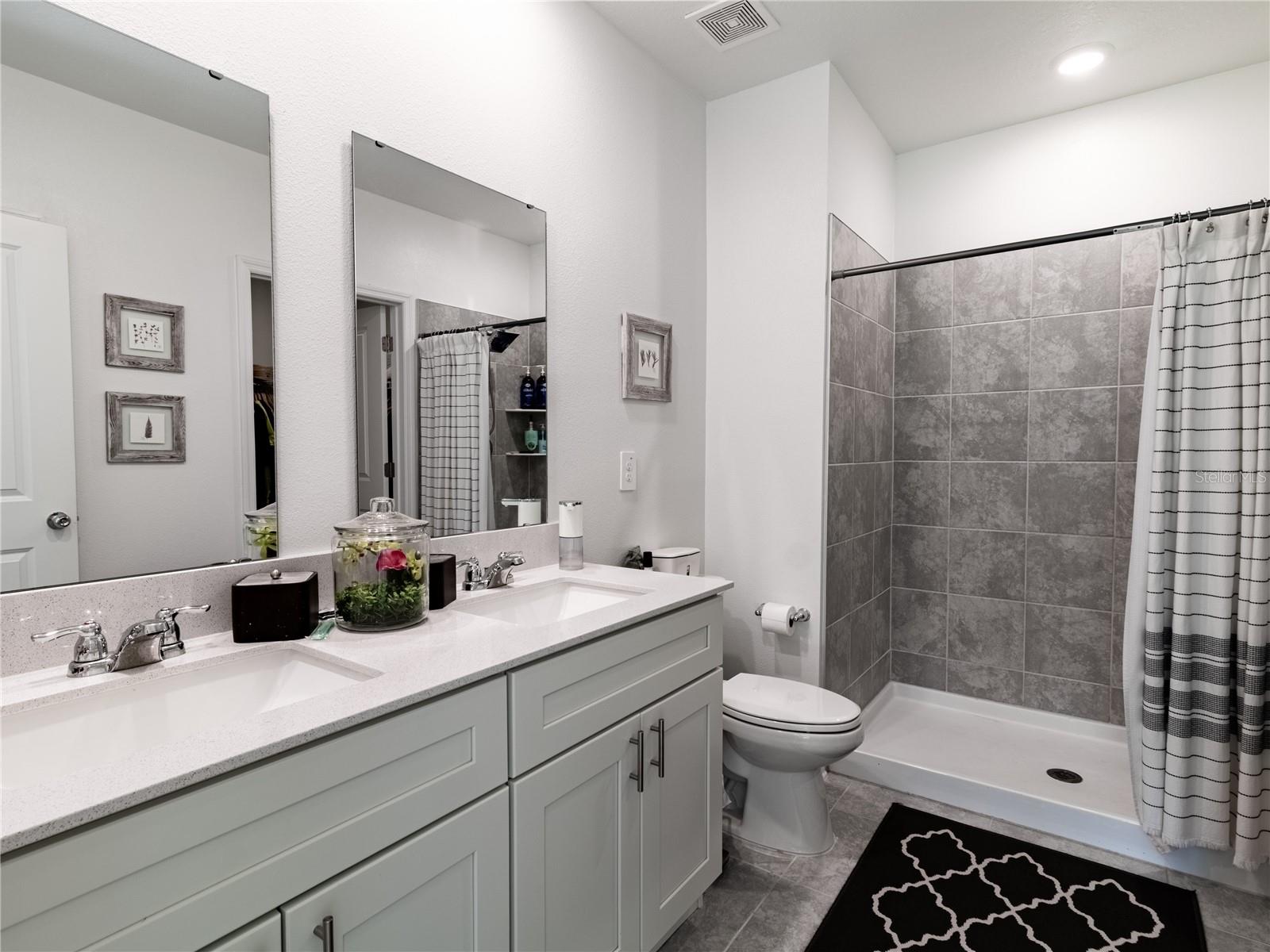 1173 Deepwater Cir Property Photo 23