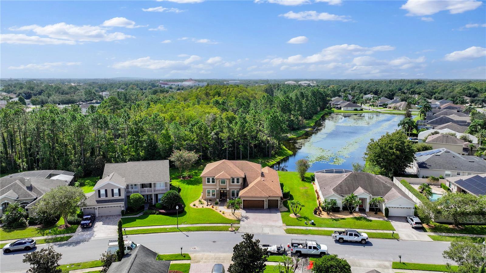 9108 Shadowbrook Trl Property Photo 3