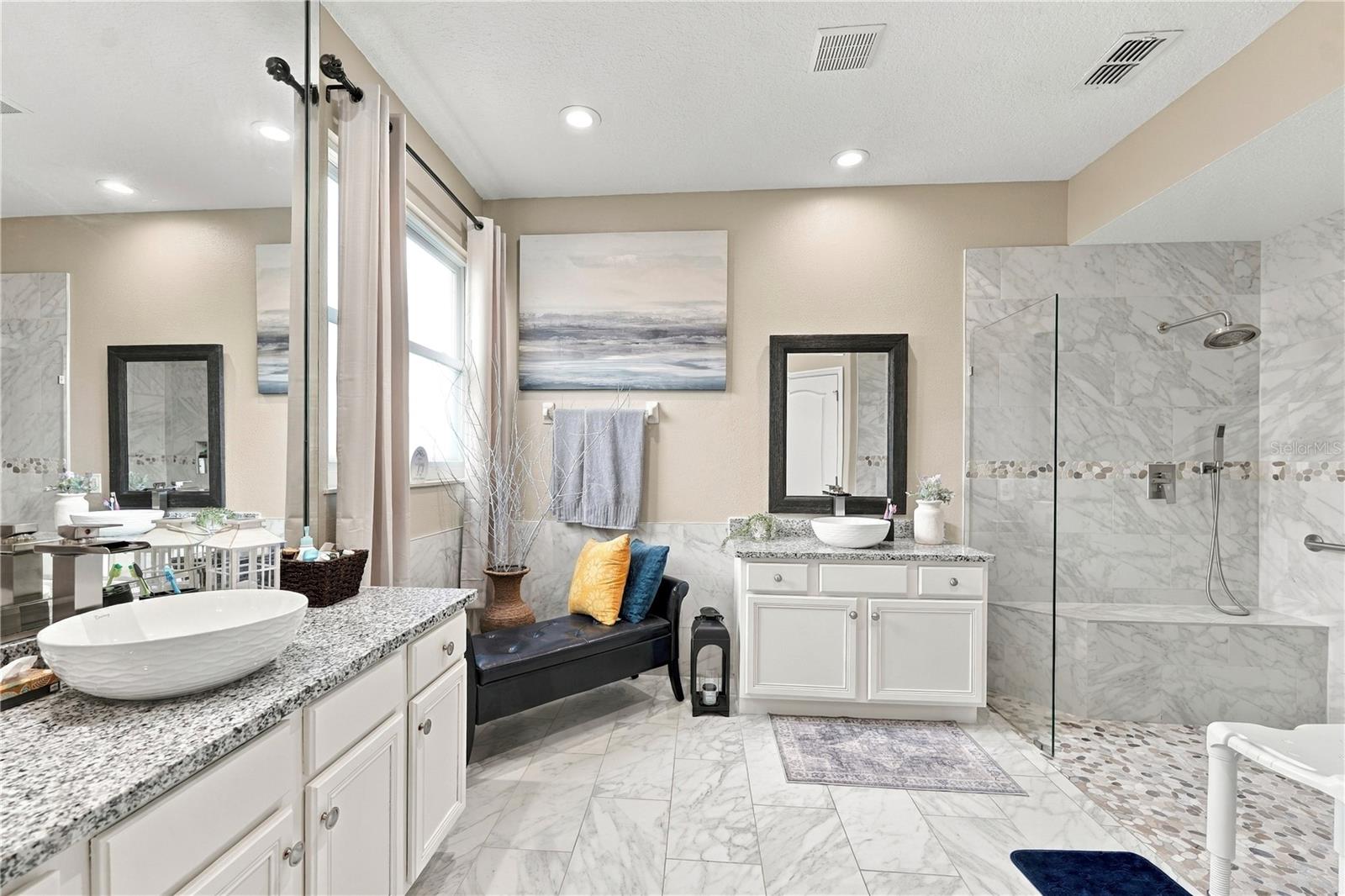 9108 Shadowbrook Trl Property Photo 18