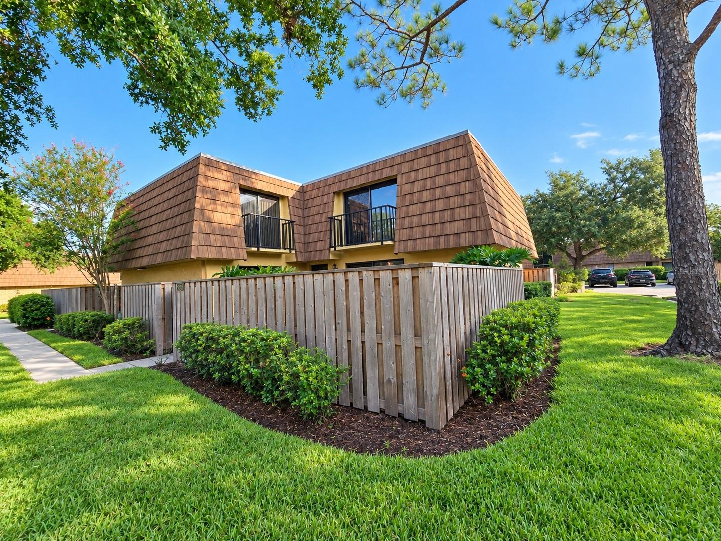 5280 Coral Ct #614 Property Photo 1