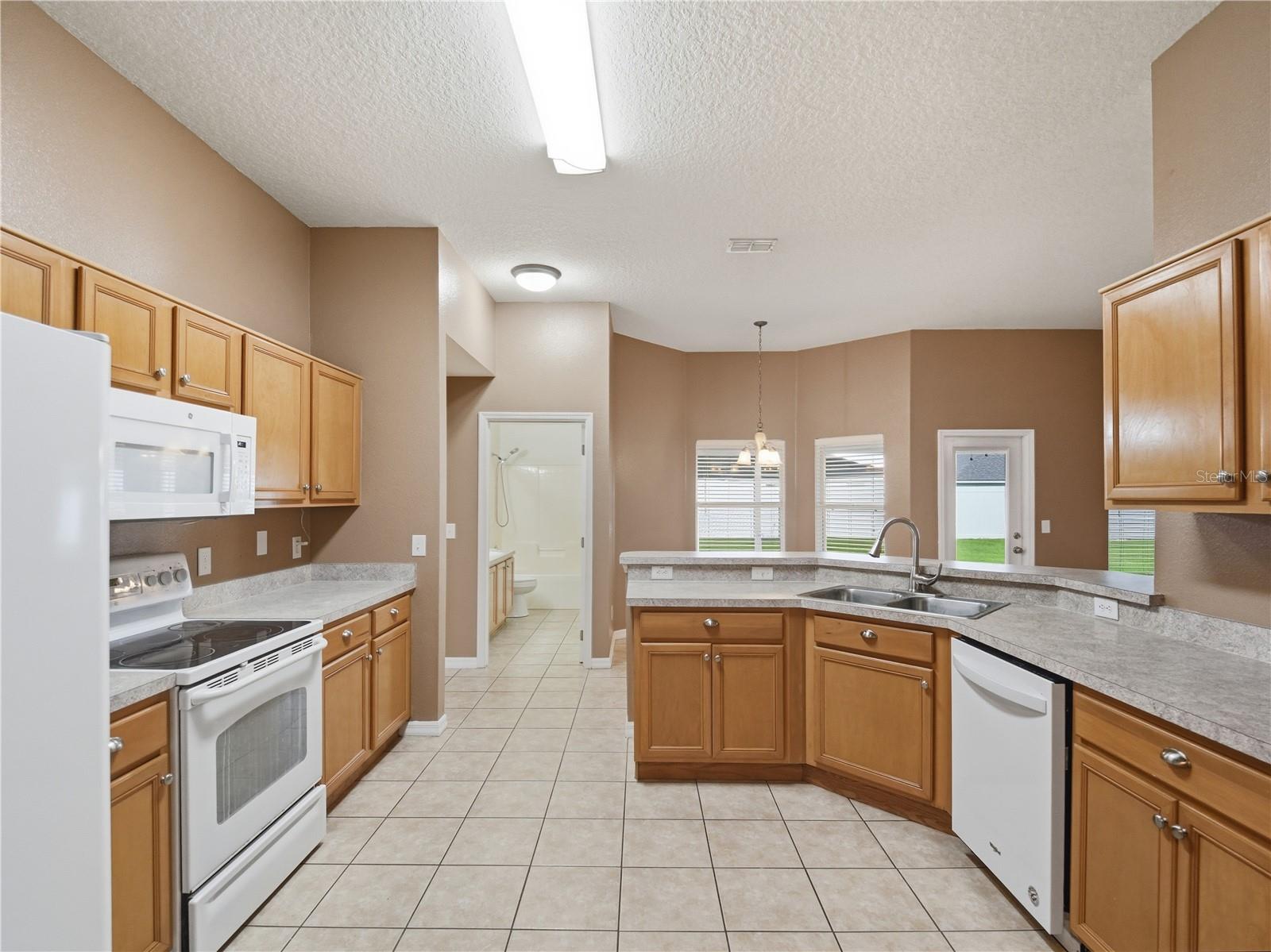 6008 Keystone Pointe Dr Property Photo 7