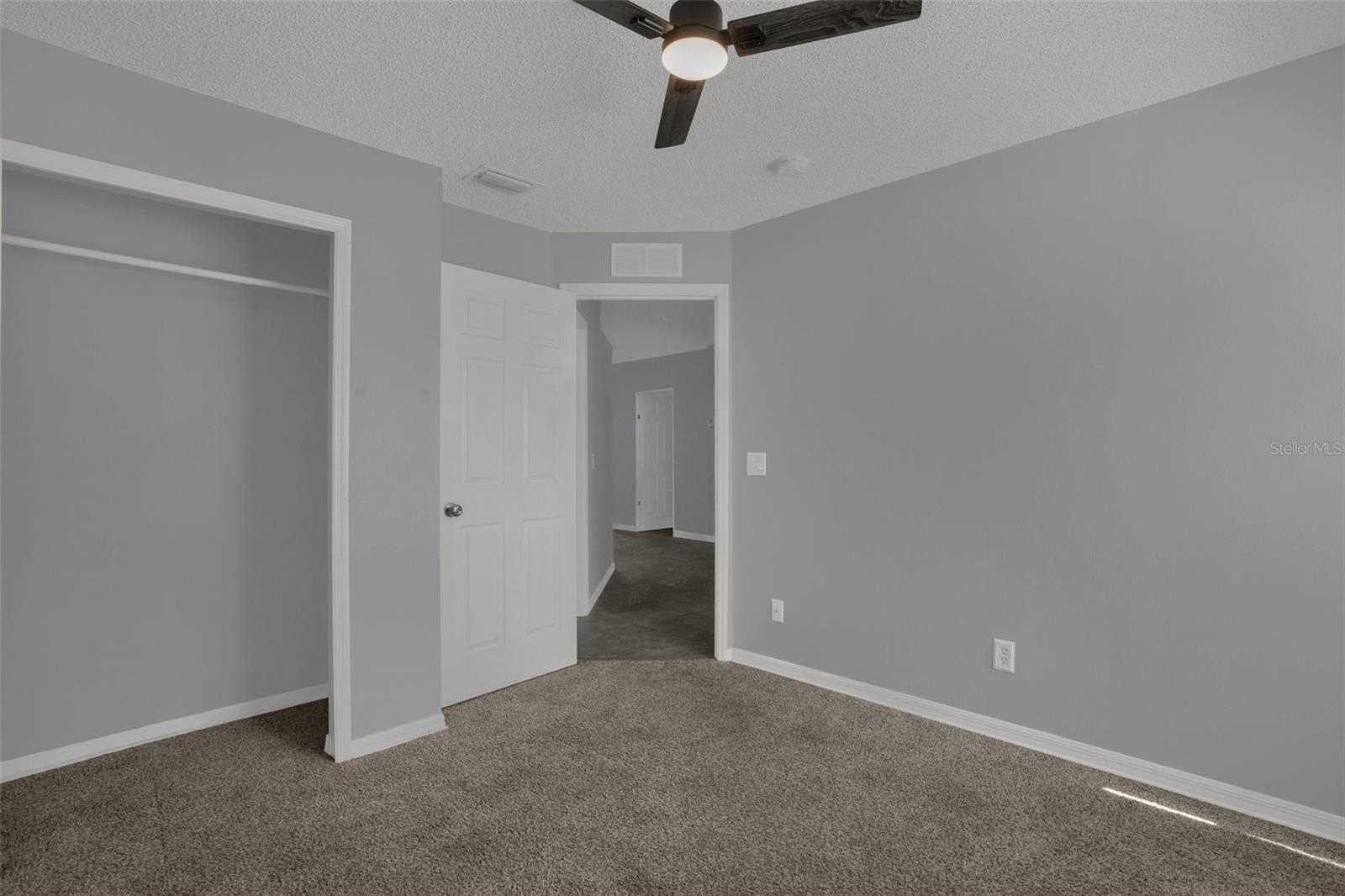 830 Sandhurst Ct Property Photo 21