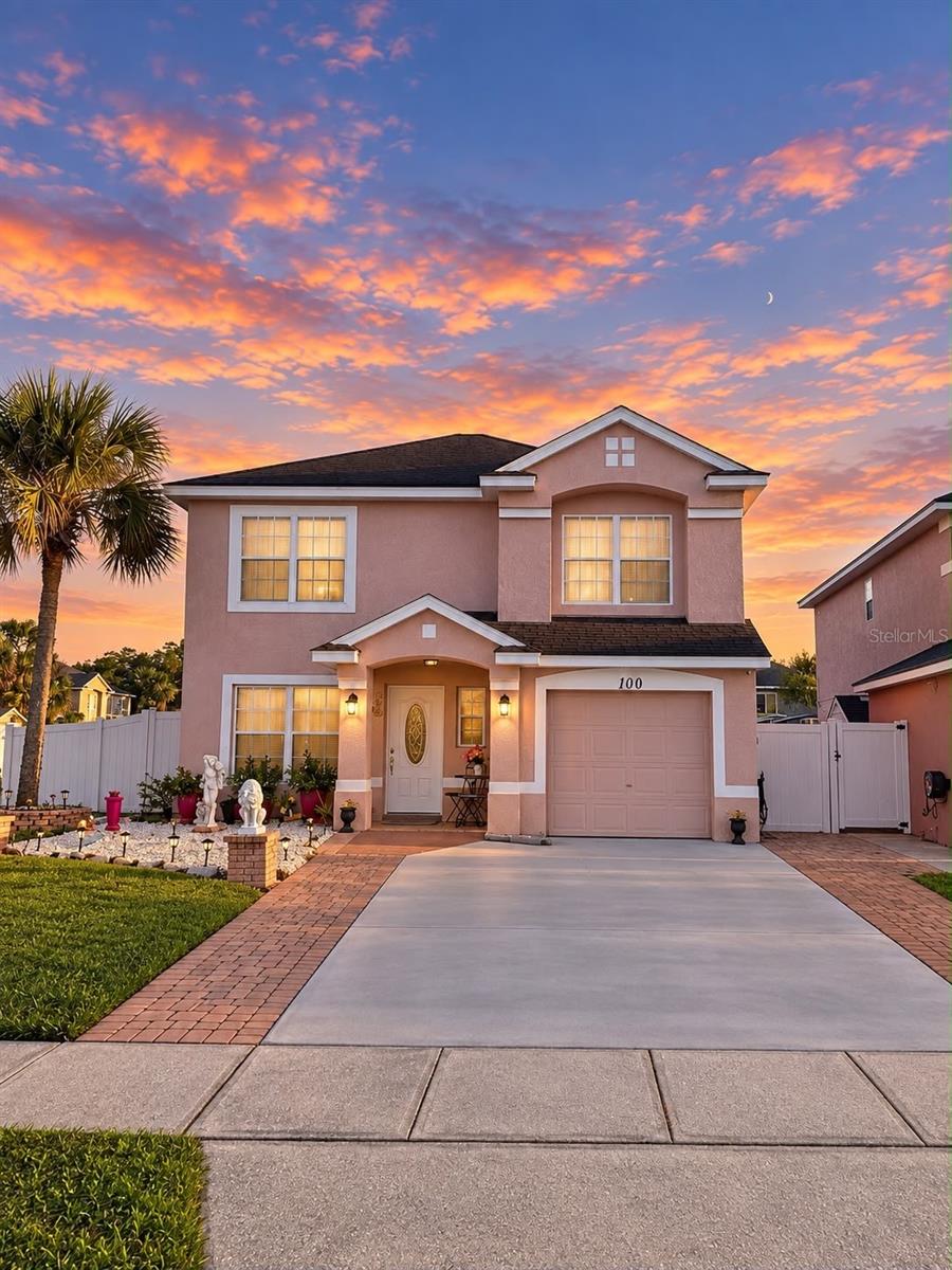 100 Windy Dune Ct Property Photo 1