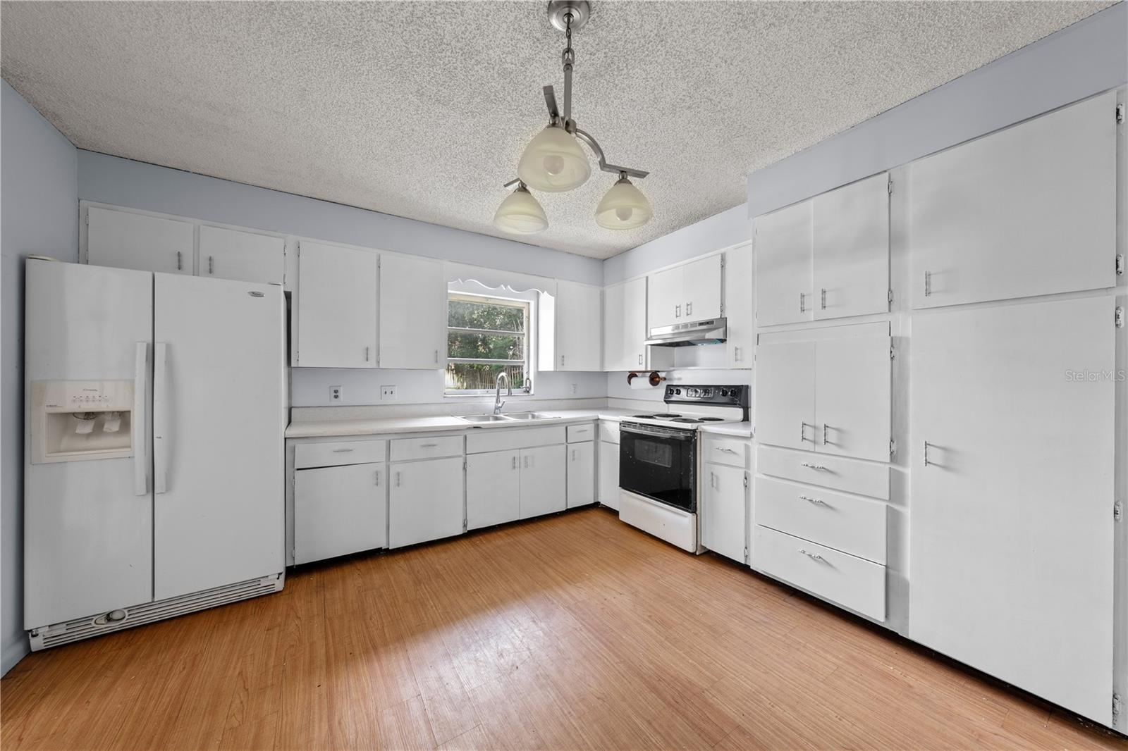 519 Massachusetts Ave Property Photo 37