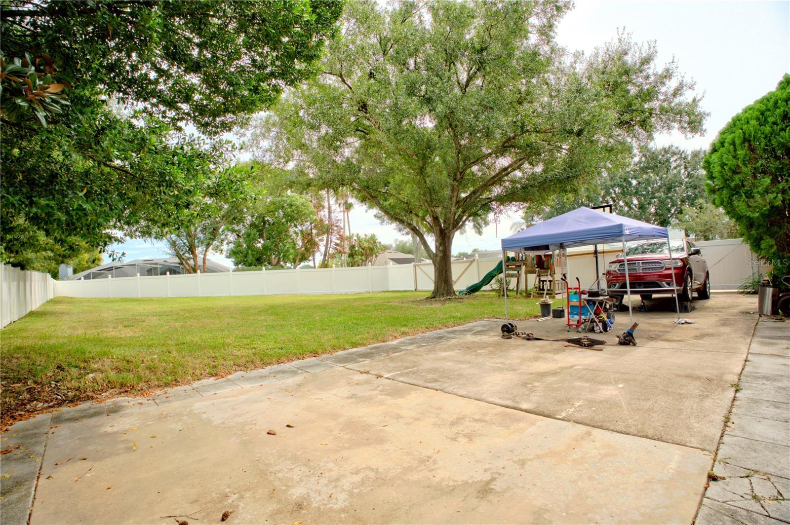 11318 Summer Wind Ct Property Photo 8