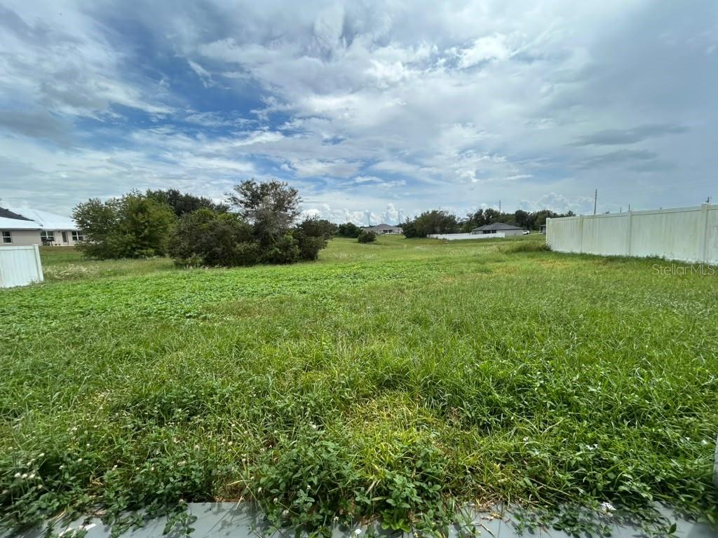 731 Desmoines Property Photo 18