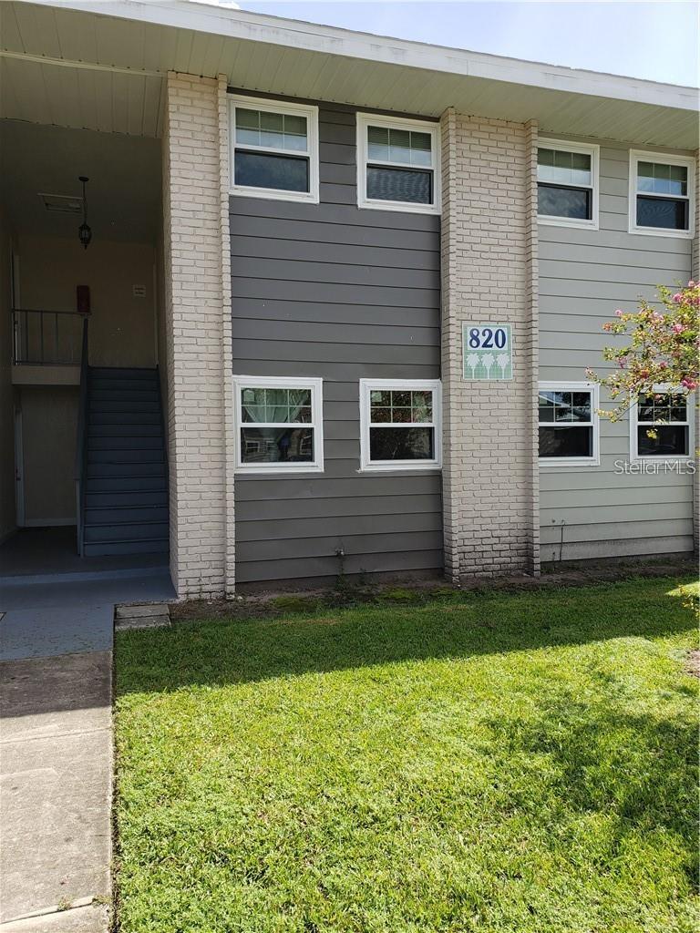 820 SKY LAKE CIR #C Property Photo 1