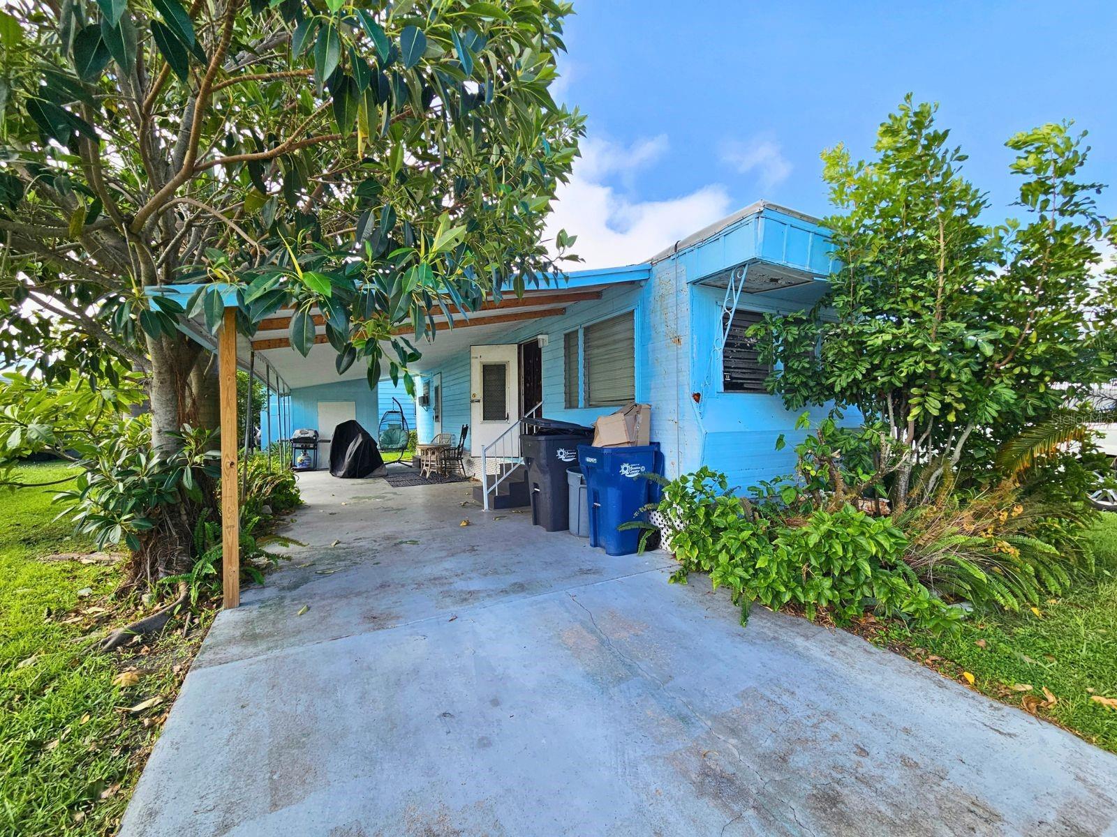 710 49TH AVENUE DR W Property Photo 1