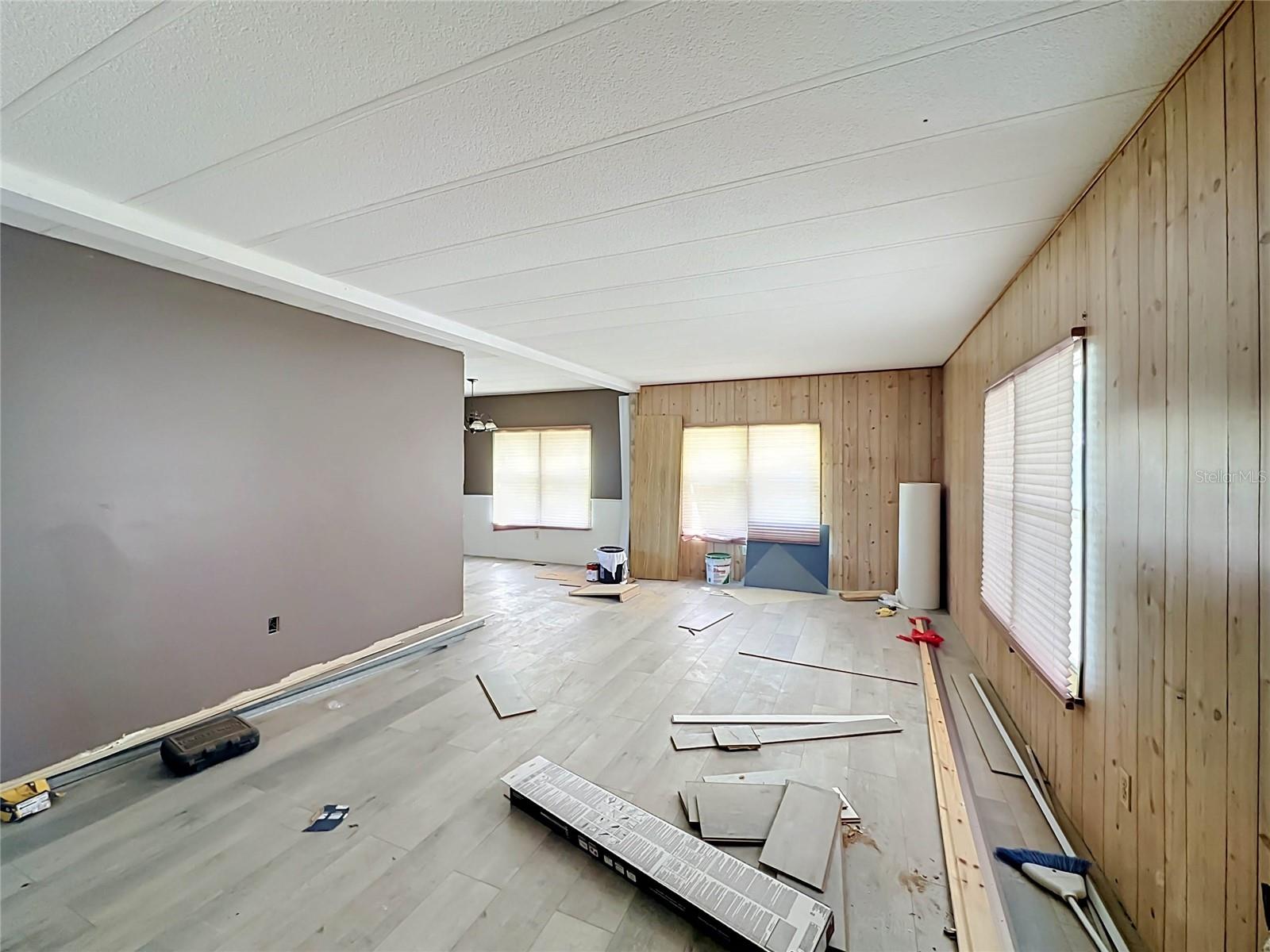3019 Redbud Ln Property Photo 5