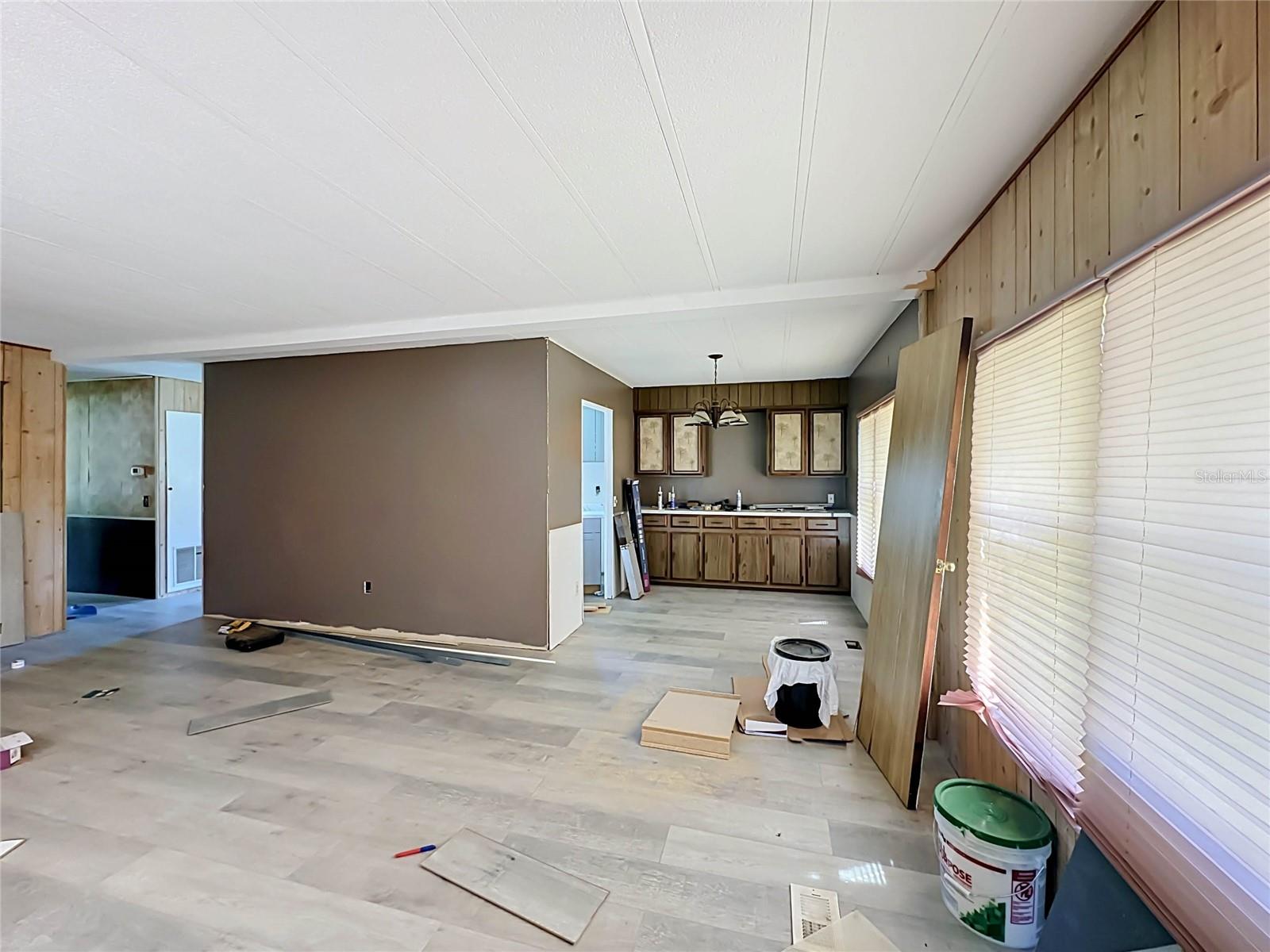 3019 Redbud Ln Property Photo 8