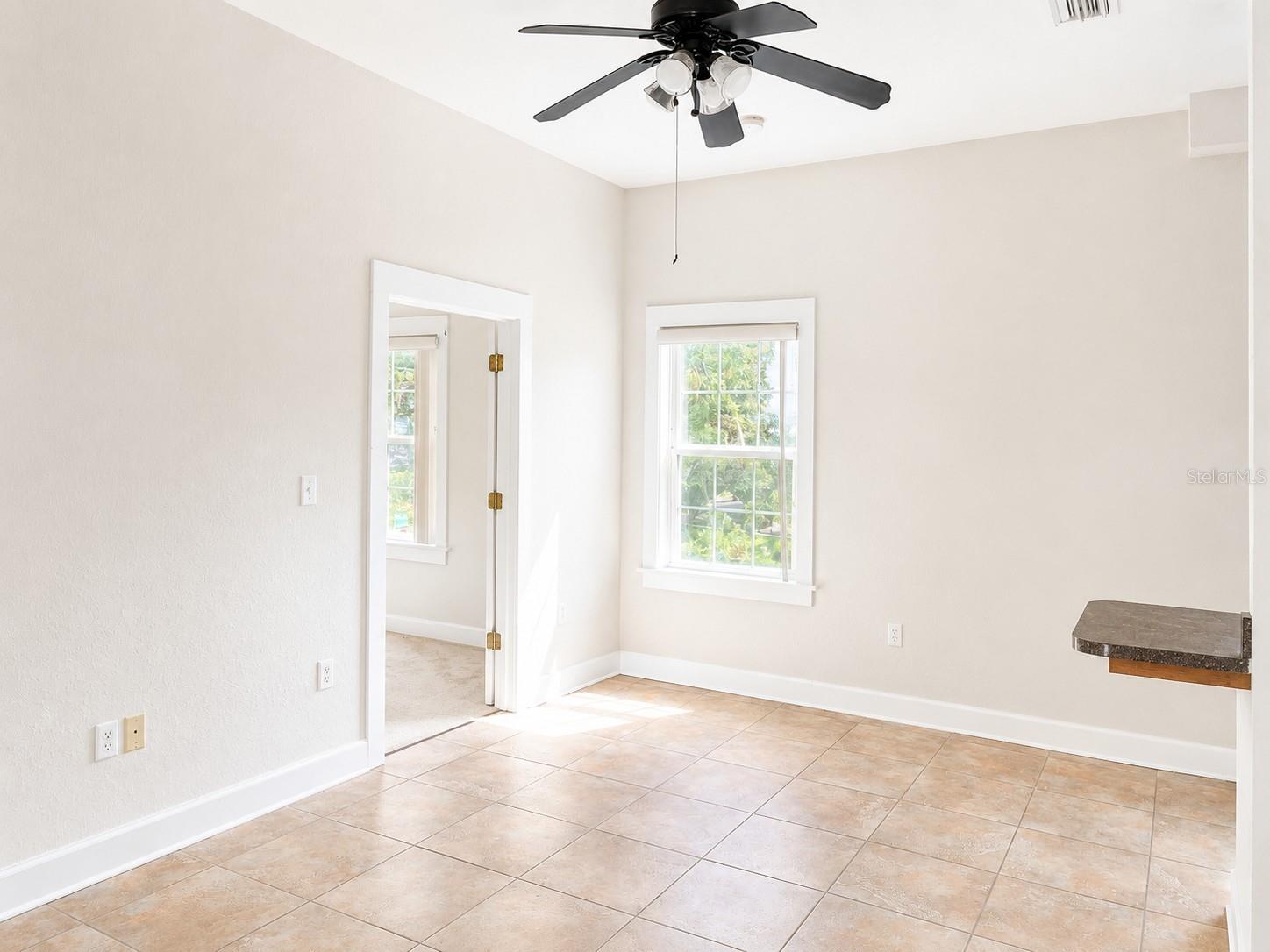 22 S Clyde Ave #4 Property Photo 4
