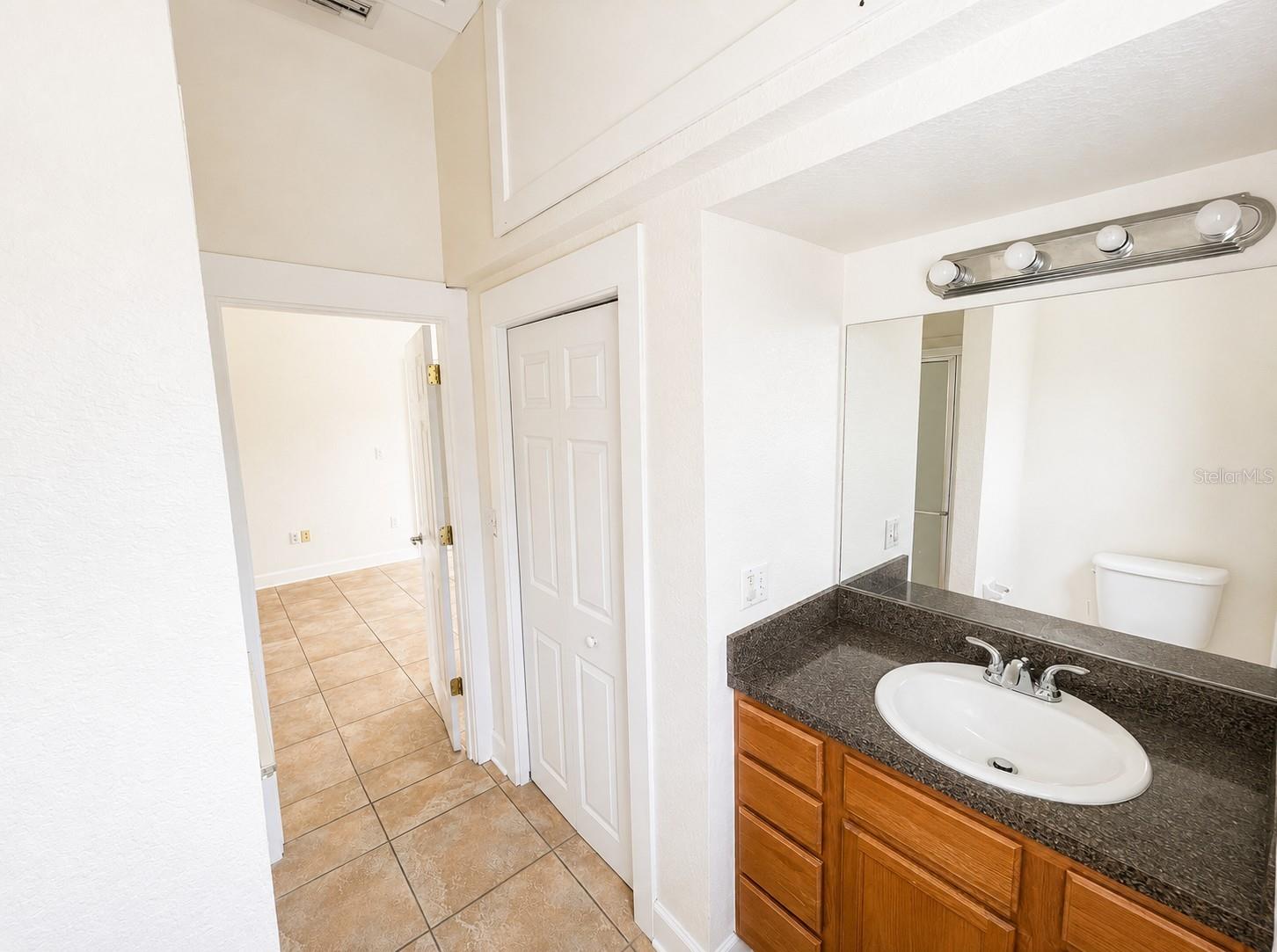 22 S Clyde Ave #4 Property Photo 8