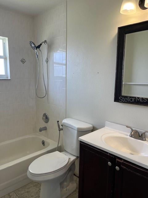 306 Clermont Dr Property Photo 14