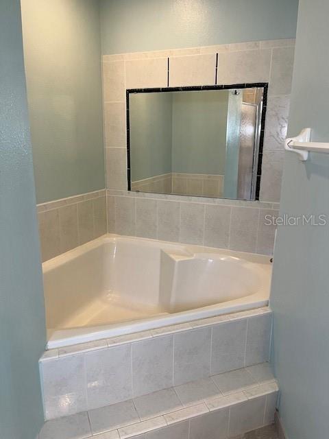 306 Clermont Dr Property Photo 21
