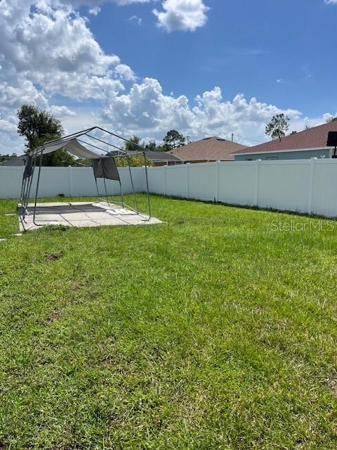 306 Clermont Dr Property Photo 29