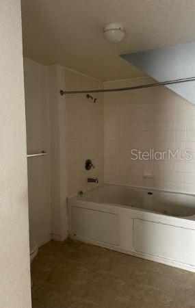 2602 Lodi Cir #105 Property Photo 5