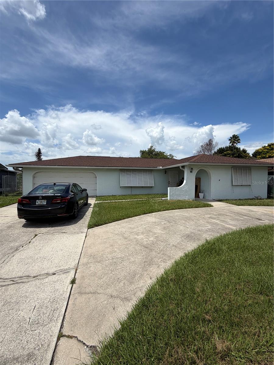 6716 Paul Revere Ct #b Property Photo 1