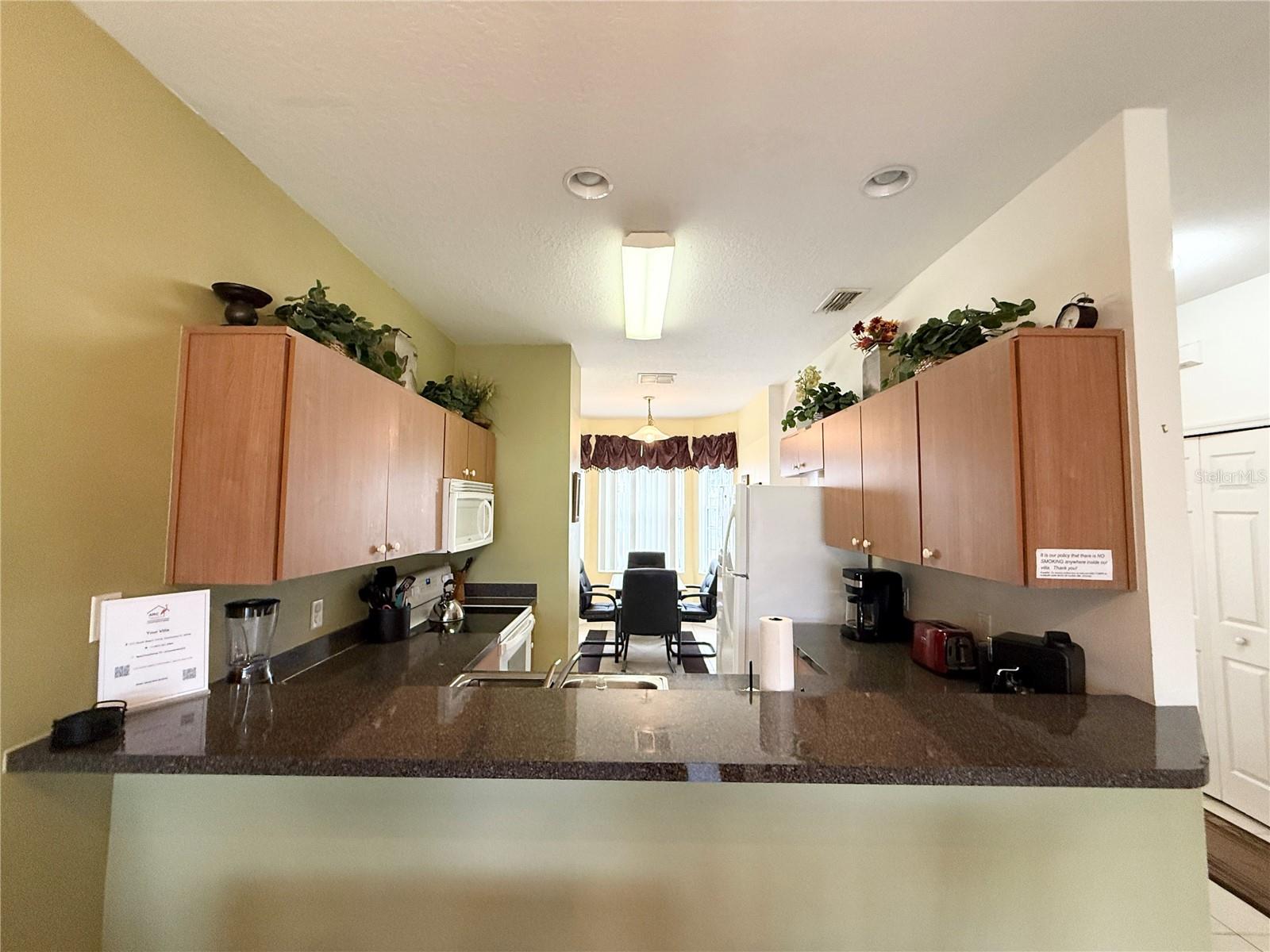 1213 S Beach Cir Property Photo 5
