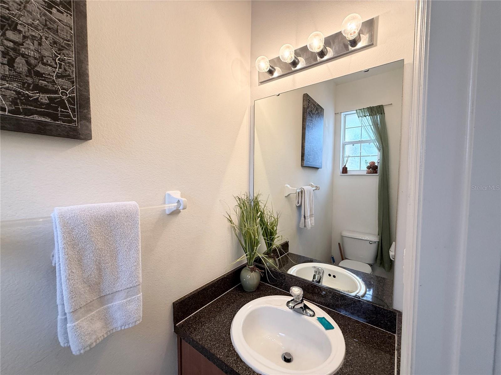 1213 S Beach Cir Property Photo 6