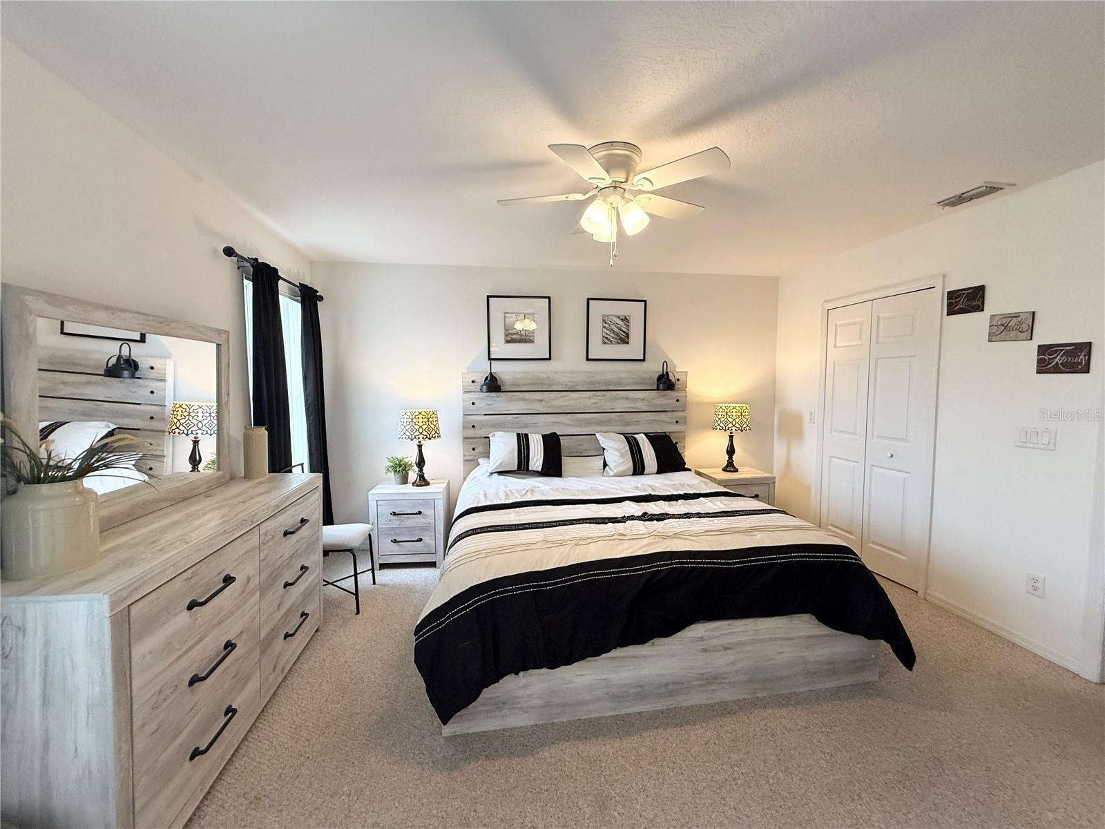 1213 S Beach Cir Property Photo 15