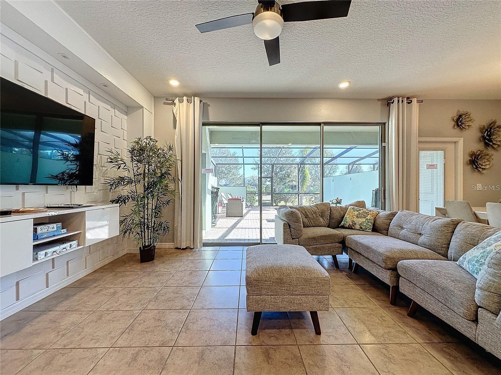 4626 Terrasonesta Dr Property Photo 10