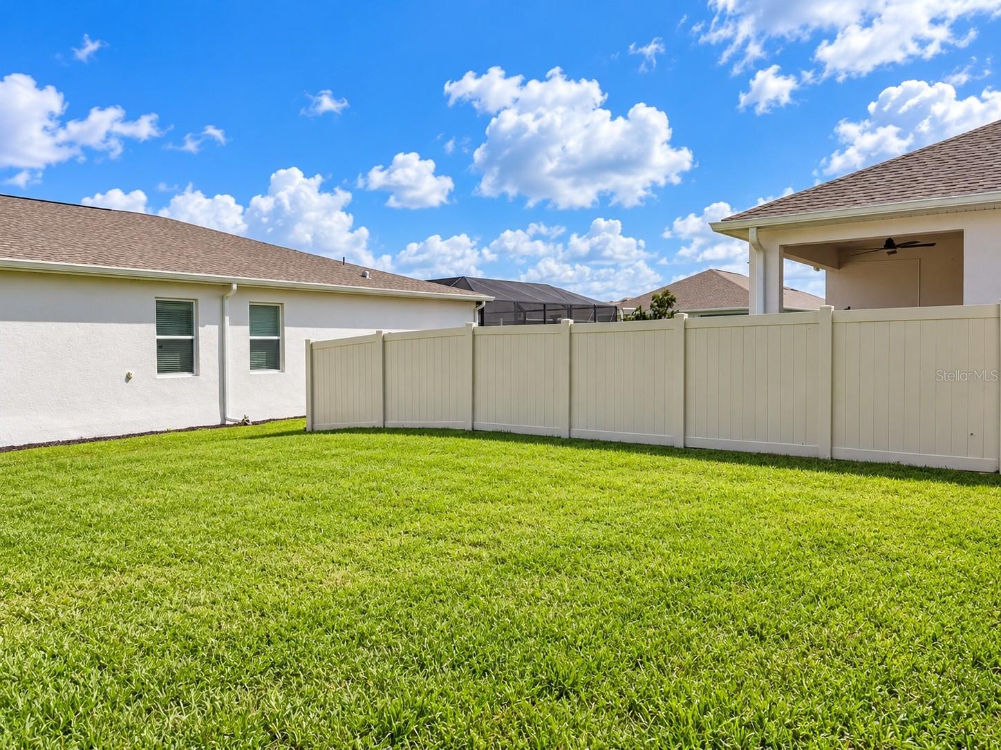 1771 Good Neighbor Loop Property Photo 11