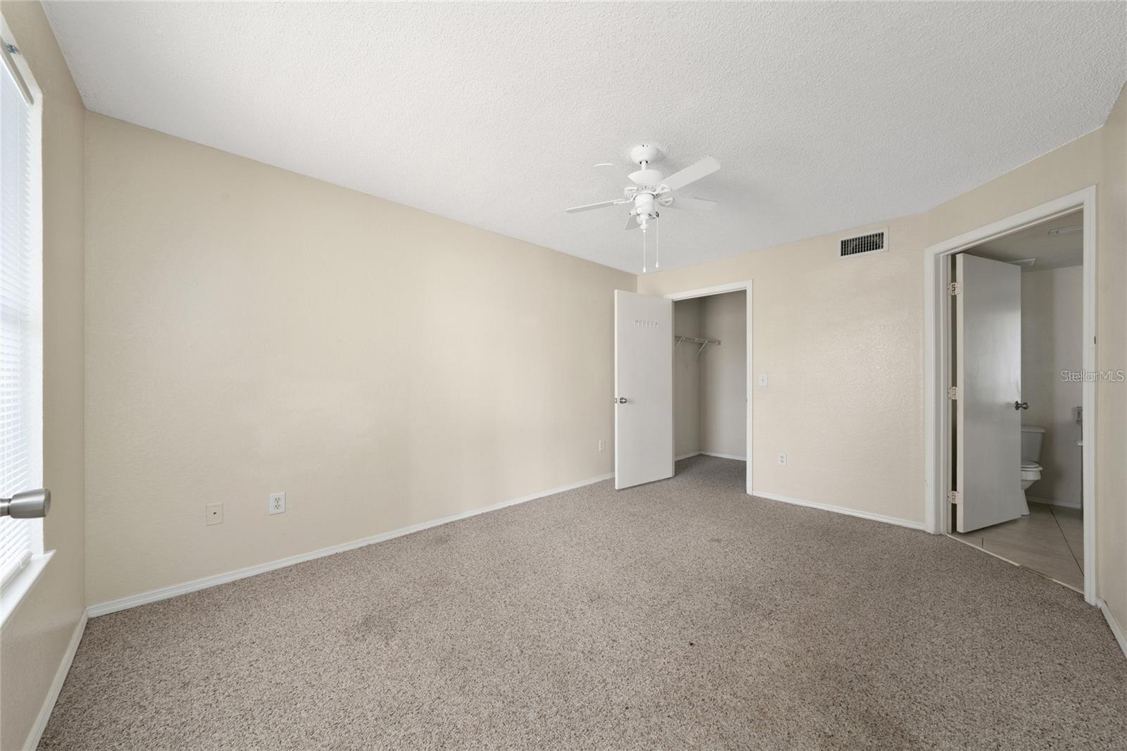 2201 Key West Ct #328 Property Photo 25