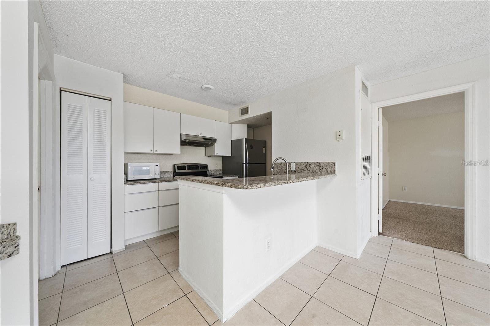 2201 Key West Ct #328 Property Photo 29