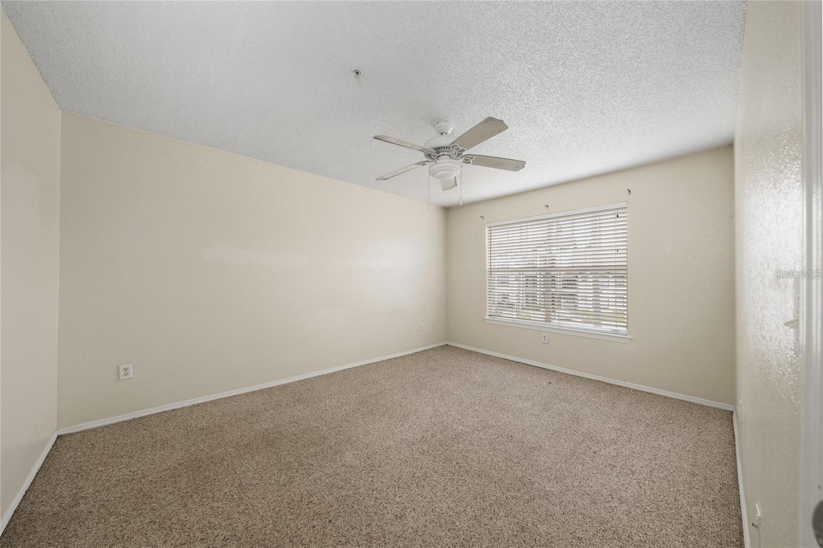 2201 Key West Ct #328 Property Photo 31