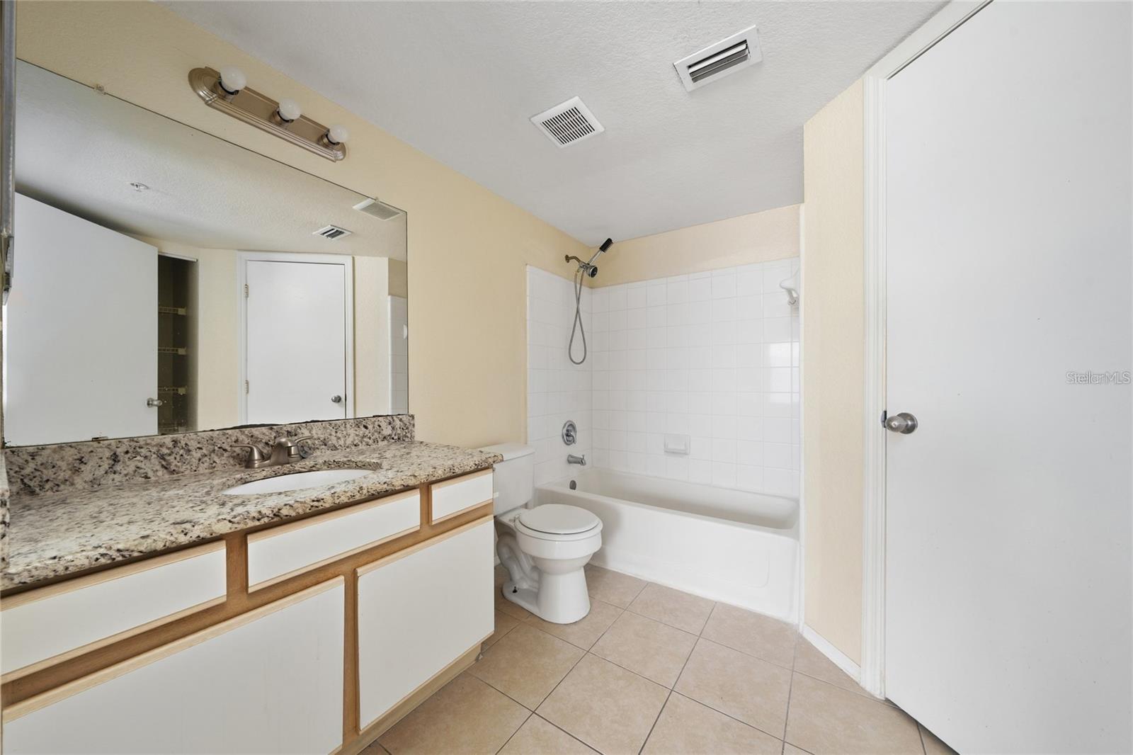 2201 Key West Ct #328 Property Photo 32