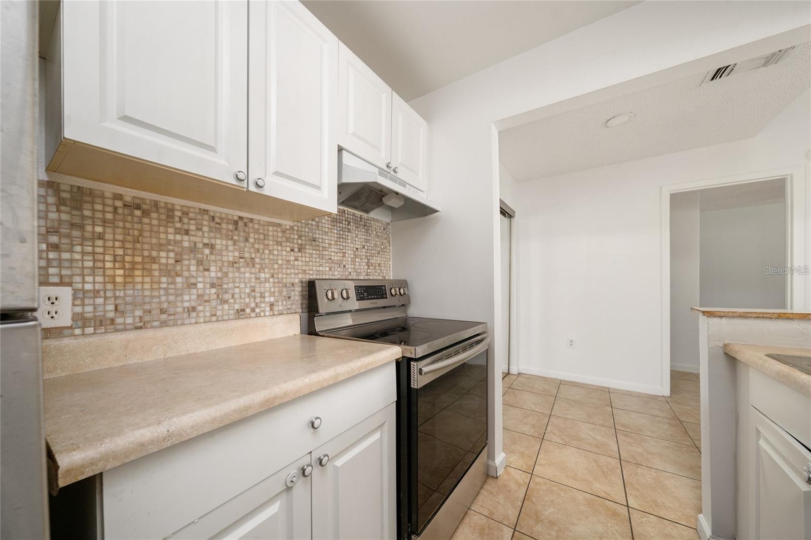 3849 Bay Club Cir #204 Property Photo 7