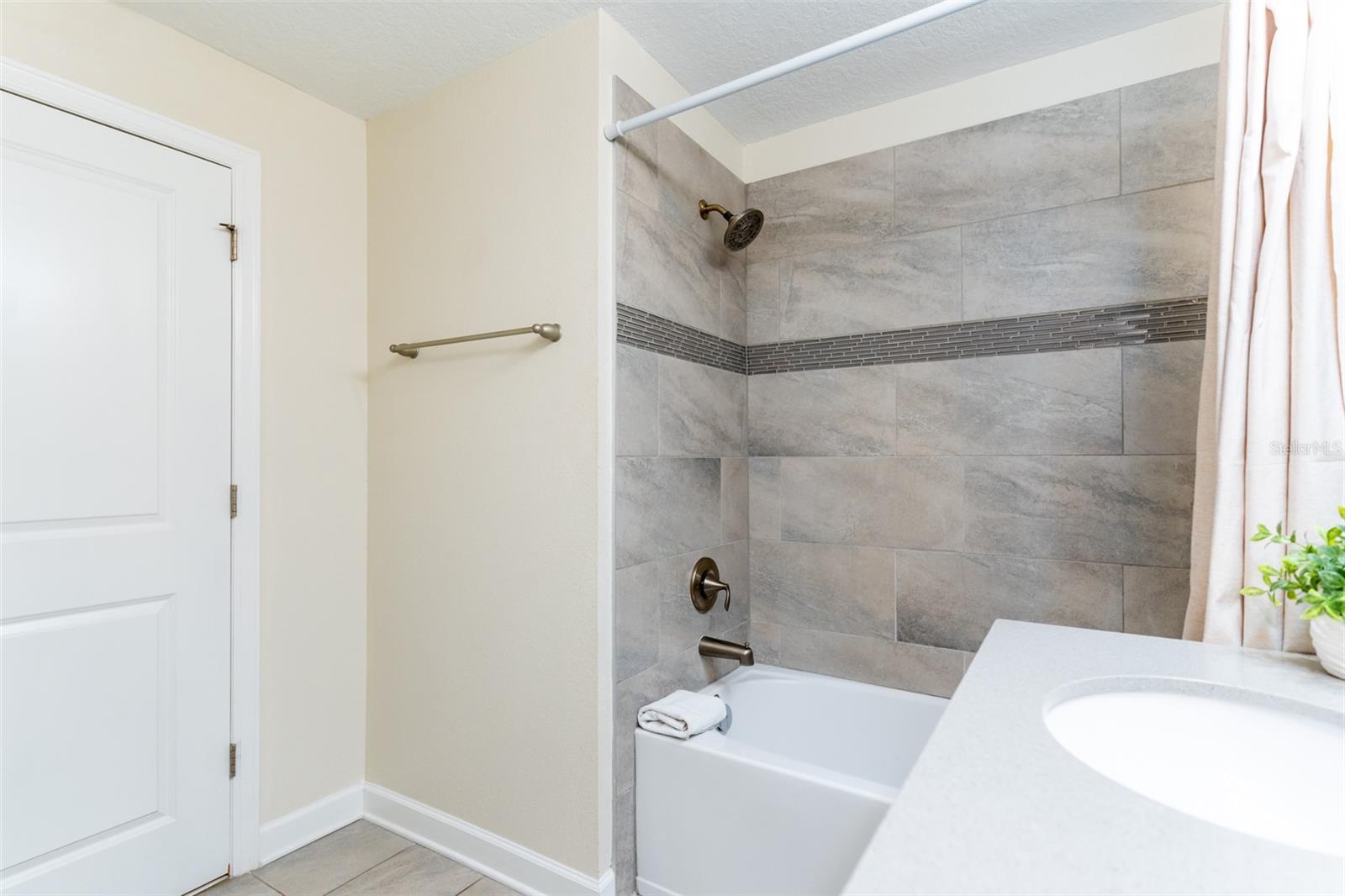 4985 Windermere Ave Property Photo 51