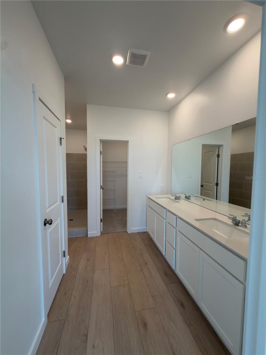 5556 Guava Ct Property Photo 9